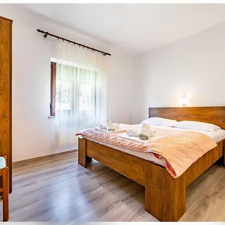 Apartman Adora A8 Baška